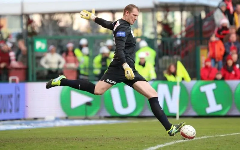Kristof Van Hout – Người khổng lồ 2.08m