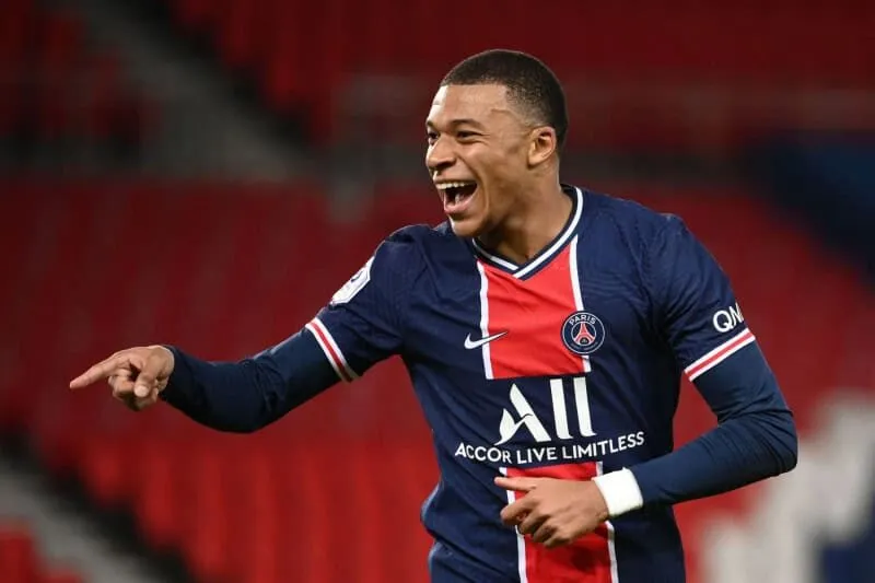 Tốc độ của Mbappe nhanh như thế nào?